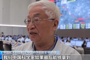 失业中？斯科尔斯怒喷林加德：你XX就想混在健身房还是想踢球？